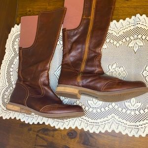 Timberland Women’s Knee High Leather Boots size 10